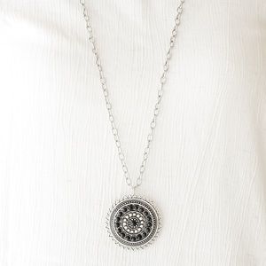 Long pendant necklace Paparazzi